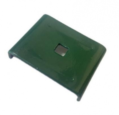 skoba_pod_bolt_vint_zelyonaya